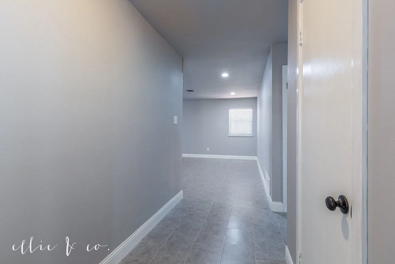 3 bed, 2080 sqft, $2,350 — Photo 3