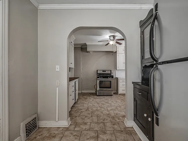 1803 NW 22nd Street - 2301 N. Florida — Photo 20