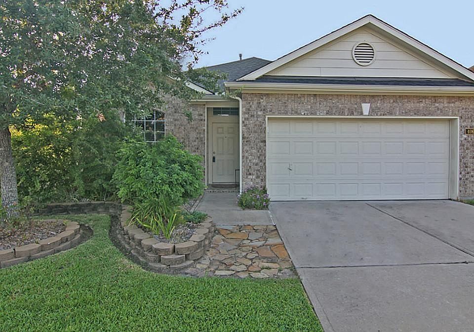 1st image of 406 Abbey Ln