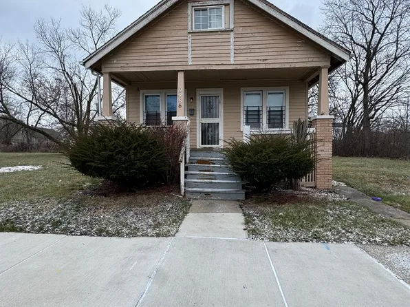9986 Quincy St, Detroit, MI 48204