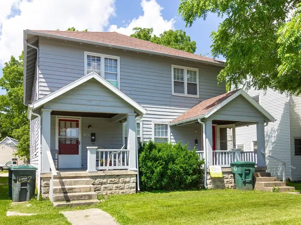 In-Unit Washer and Dryer Hookups, 1520 W Jackson St, Muncie, IN 47303