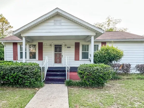 201 N Morris St, Geneva, AL 36340