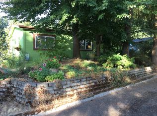 475 Canyon View Dr, Lafayette, OR 97127