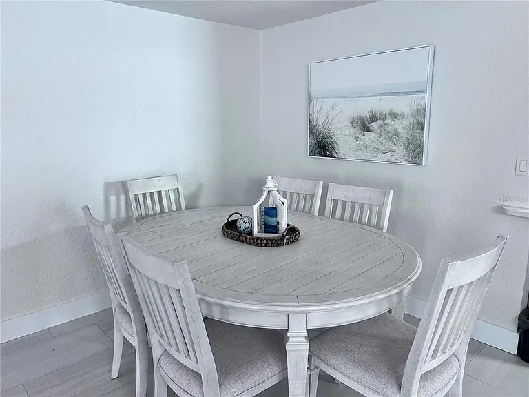 6154 Midnight Pass Rd #B06 — Photo 7