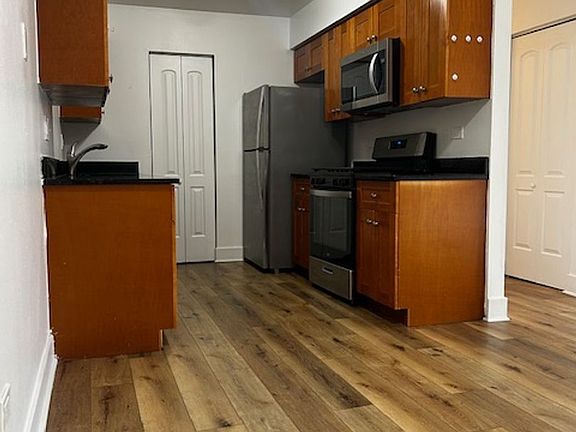 2nd image of 1669 Ishnala Dr APT 204