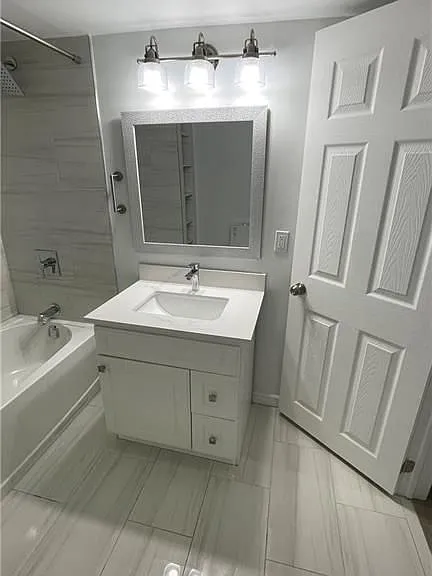 20 Davidson Ct #LOWER — Photo 7