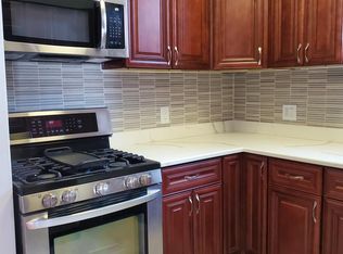 805 17th St FLOOR 2, Union City, NJ 07087