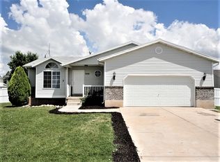950 W 200 S, Clearfield, UT 84015