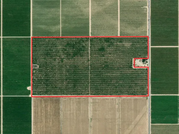 Rd 136, Delano, CA 93215