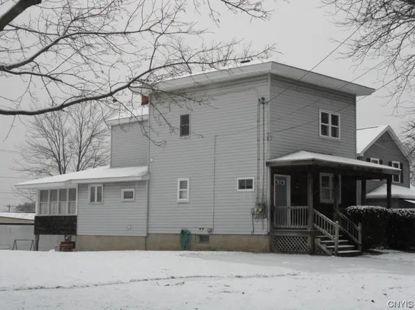 312 S 3rd St, Fulton, NY 13069