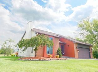 5763 Wynkoop Rd, Lockport, NY 14094