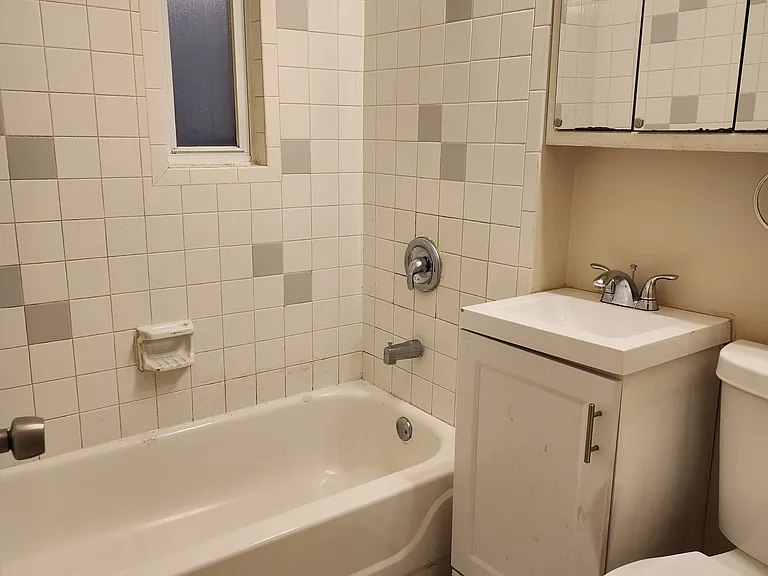 3013 W Warren Blvd #2 — Photo 10