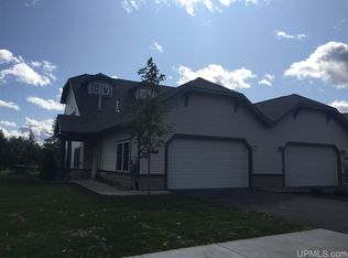 1285 Lakeshore Park Pl #56F, Marquette, MI 49855