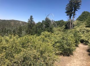 29798 Hickory Dr, Cedar Glen, CA 92321