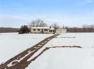 25120 S Helt Rd, Peculiar, MO 64078