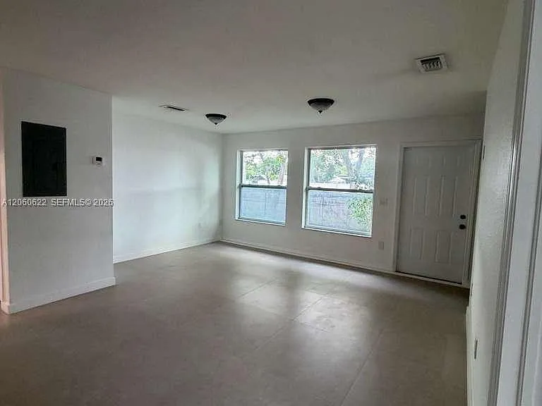 10510 SW 172nd St — Photo 12