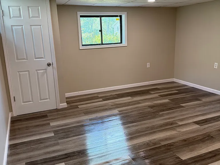 522 Willow Ave — Photo 17
