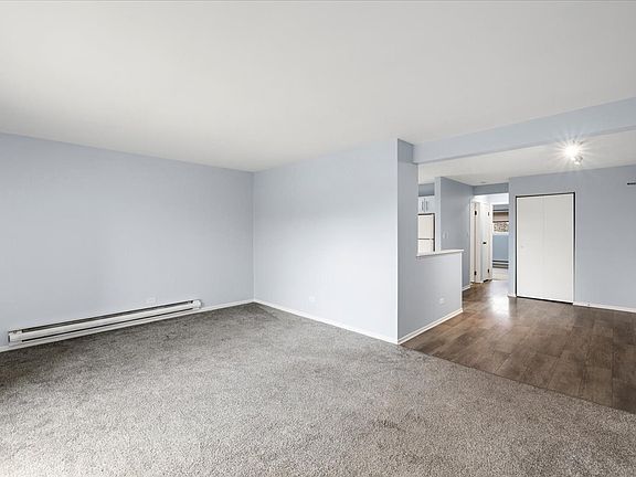 4th image of 1000 Spruce St APT 2A