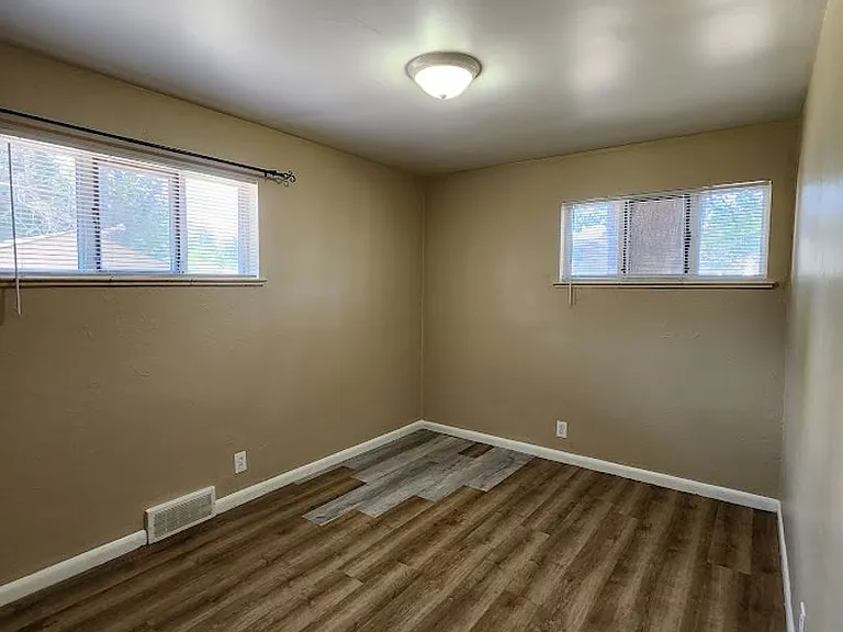 1225 Upham St — Photo 16