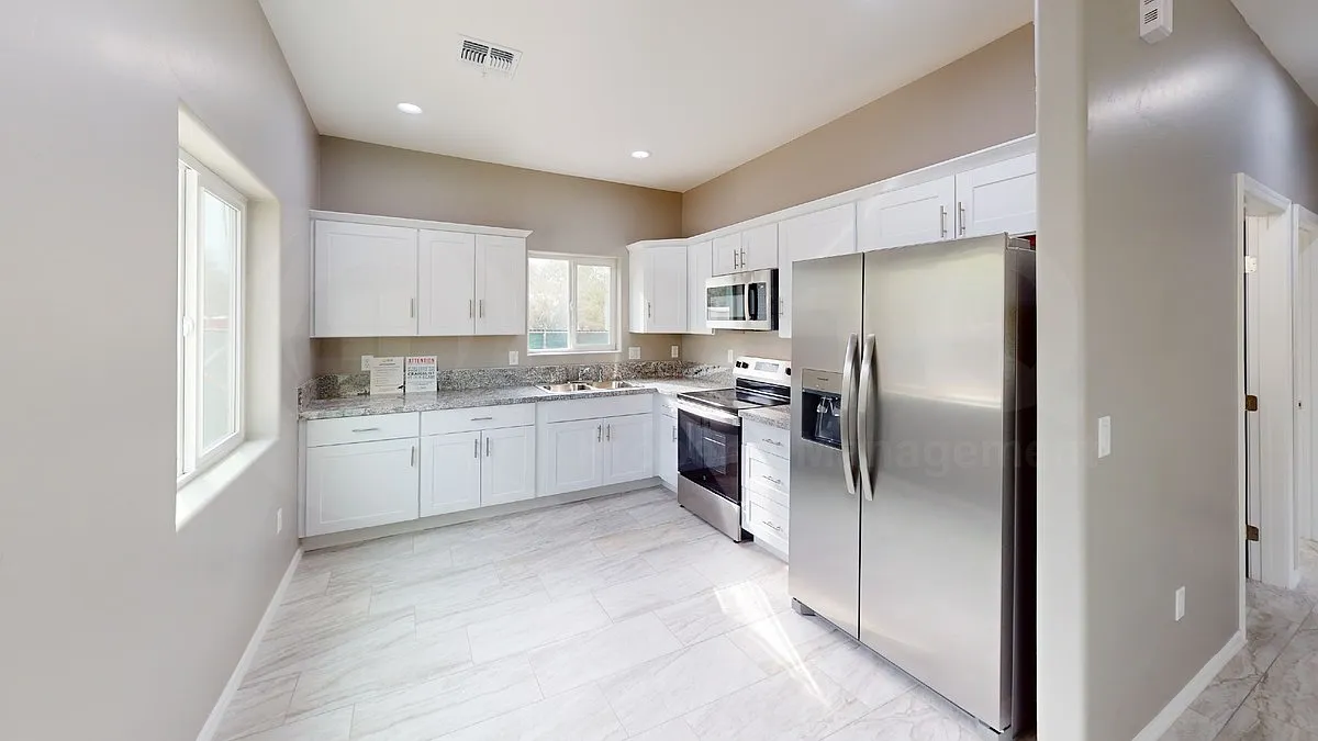 2 bed, 1.0 bath, 841 sqft, $1,499 — Photo 3
