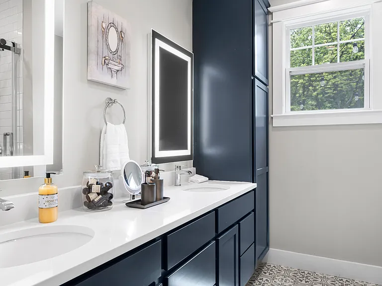 1208 Seven Sisters Ln — Photo 31