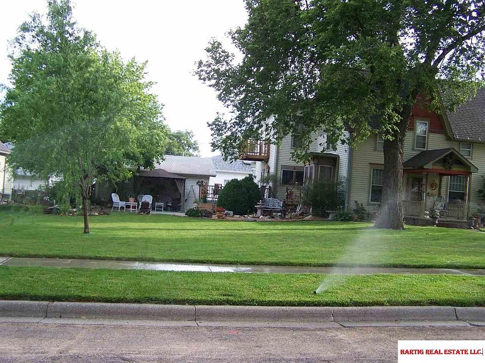 822 High St Beatrice NE 68310 Zillow