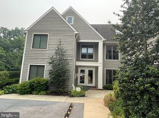 232 Church Rd APT 1C, Ardmore, PA 19003