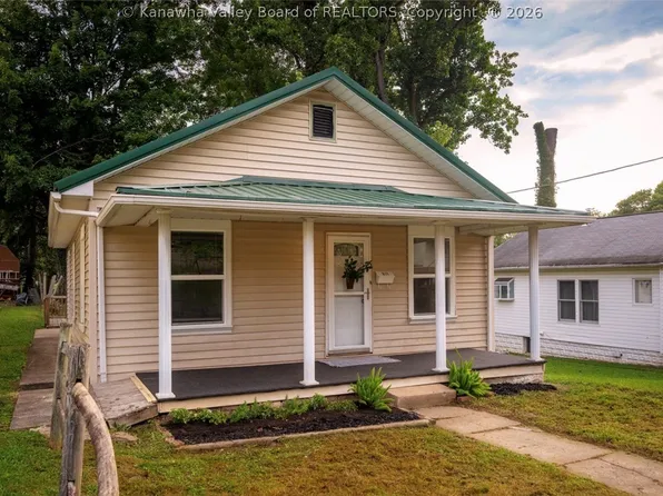 211 Forest Cir, South Charleston, WV 25303