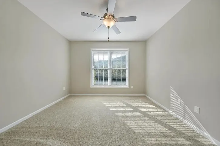 Westlake Apartments Homes — Photo 5