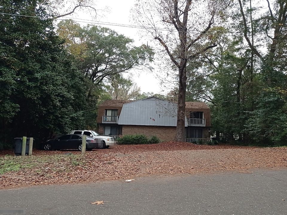 1st image of 2156 Claremont Ln