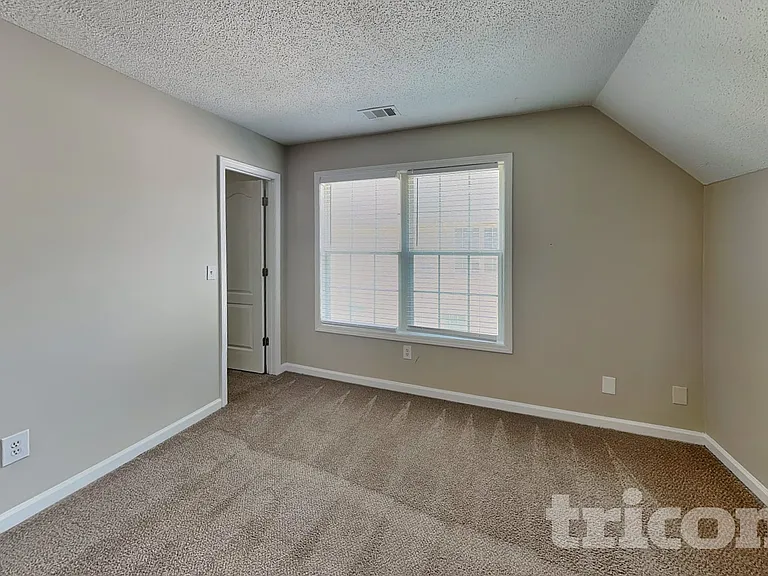 1806 Dalton Way — Photo 14