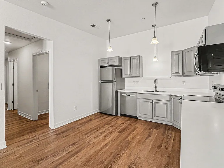 1201-1205 Raven Pl — Photo 31