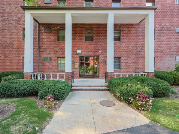 16 Winter St APT 43B