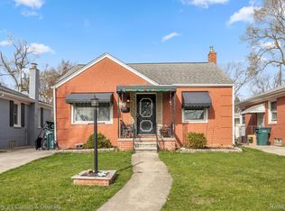 4216 Duplex Ave, Lincoln Park, MI 48146