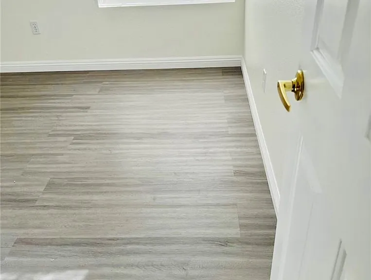 3732 White Plains Dr — Photo 13