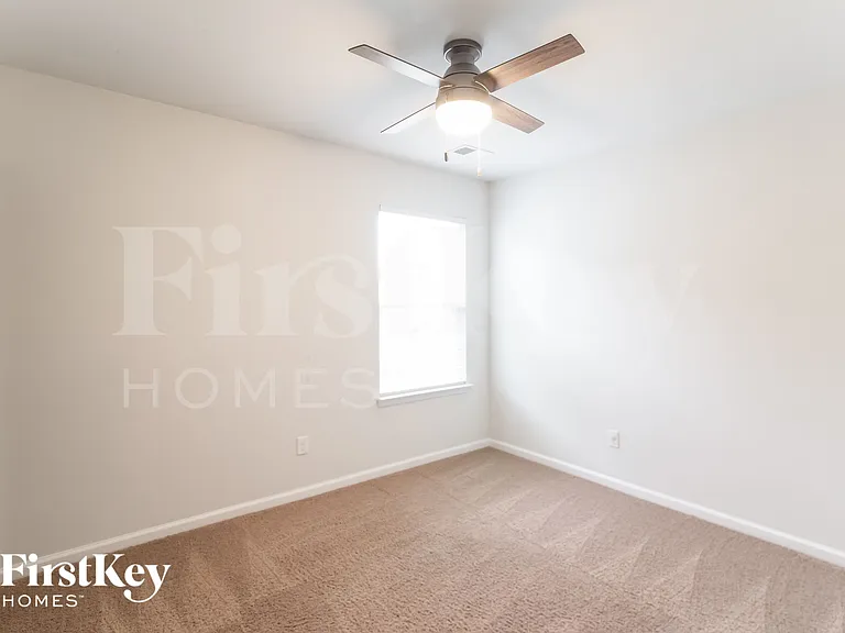 328 Cantley Ct — Photo 11