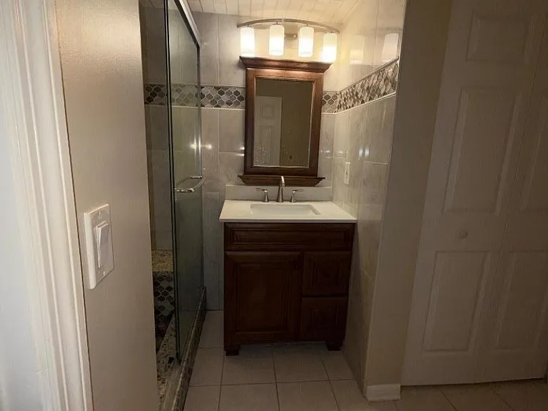 4201 Cleveland Ln — Photo 11