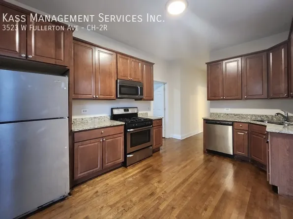 3523 W Fullerton Ave #Ch-2r, Chicago, IL 60647