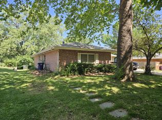1528 University Dr #2, Manhattan, KS 66502