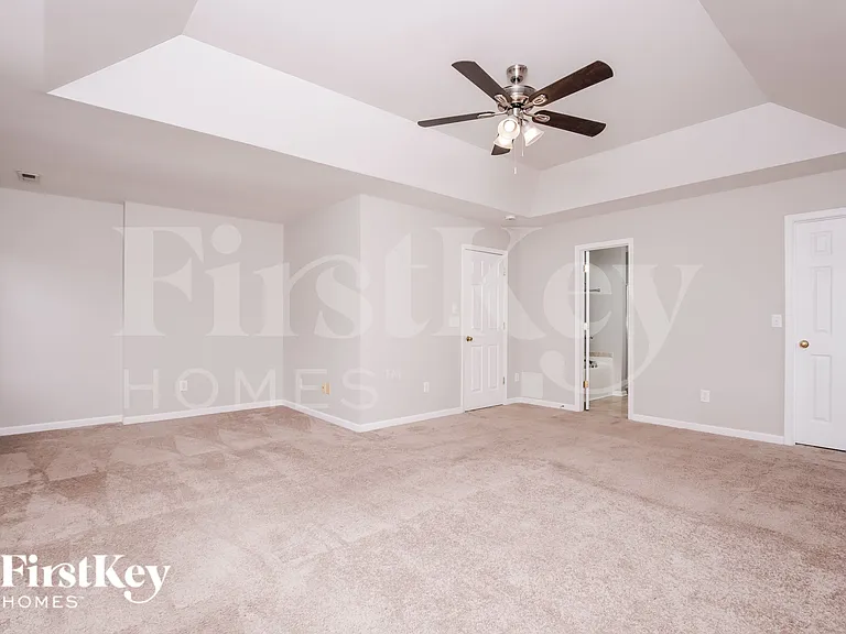 6313 Willowdell Dr — Photo 8