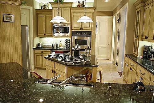 Gourmet Kitchen