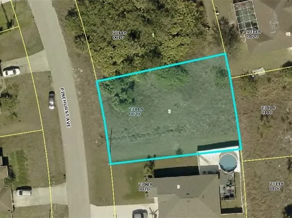343 Pinehurst Ave, Lehigh Acres, FL 33974