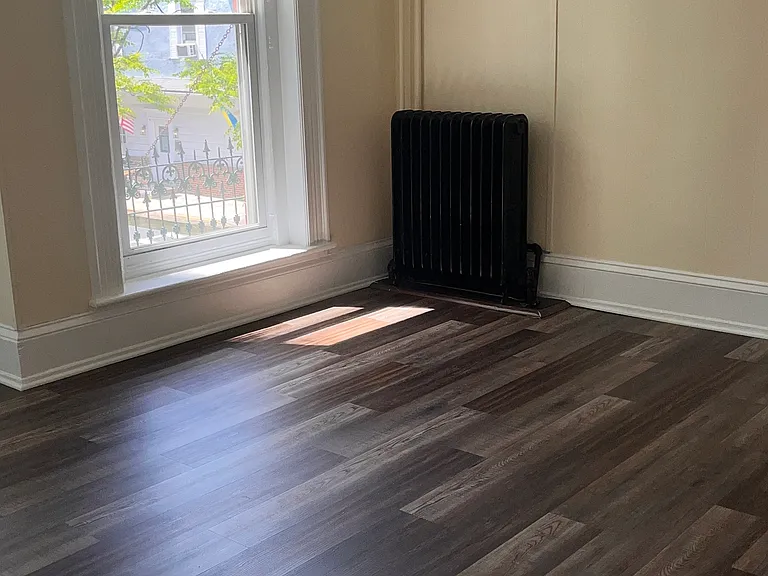 203 Farnsworth Ave #2 — Photo 16