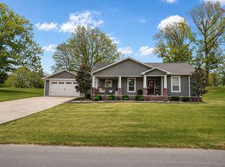 11564 Pinehurst Cir, Dexter, MO 63841
