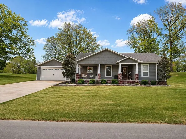 11564 Pinehurst Cir, Dexter, MO 63841