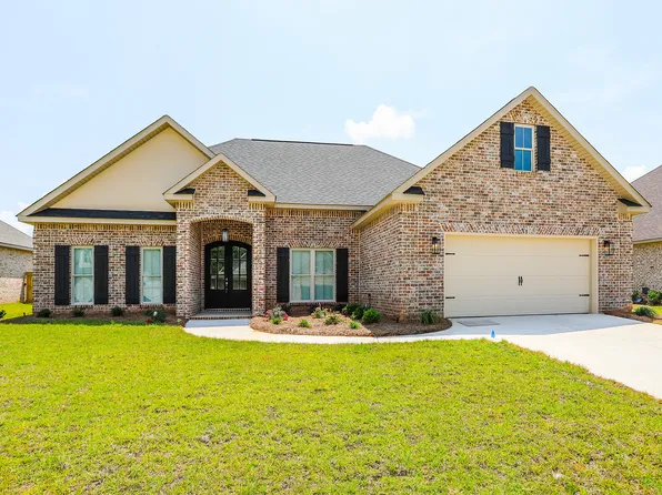 211 Brook Hollow Ct, Kathleen, GA 31047