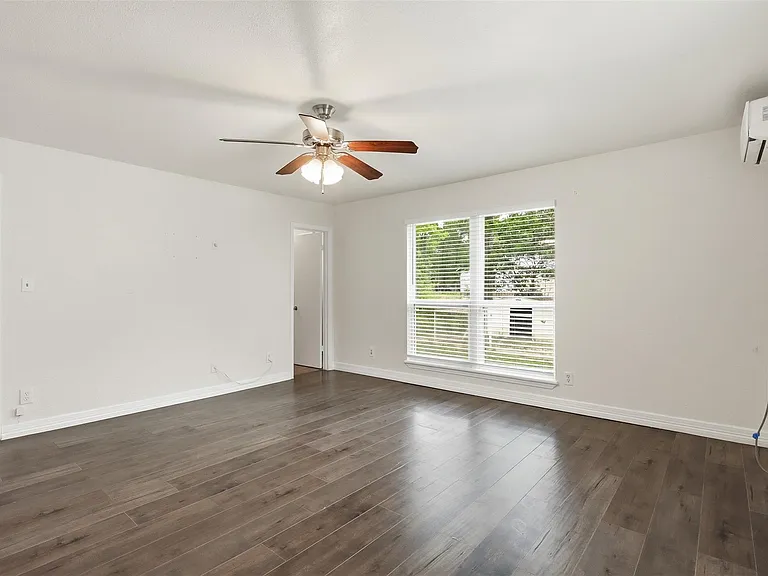 26462 Spanish Oaks Dr — Photo 15