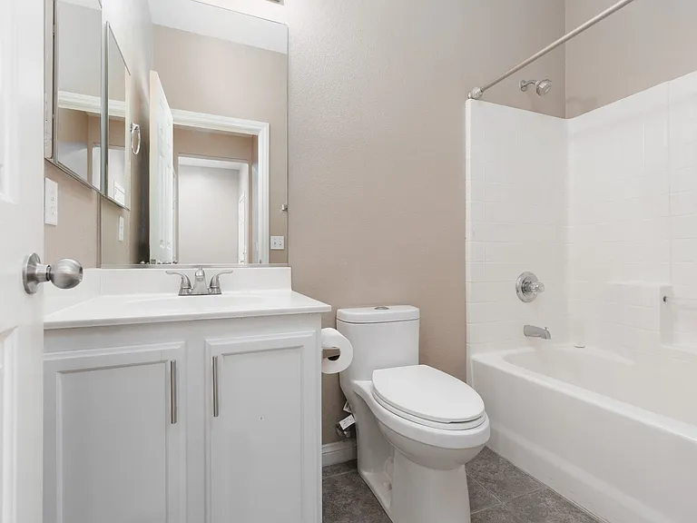 5432 Roaring Surf Dr — Photo 8