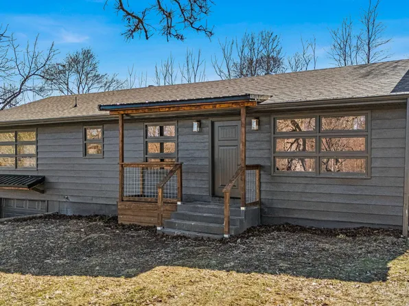 2416 Gleghorn Street, West Plains, MO 65775