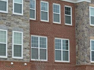 43591 Taylor Tree Ter, Chantilly, VA 20152